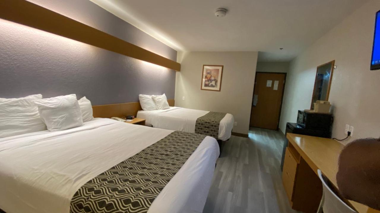 Microtel Inn & Suites By Wyndham Ardmore Exterior photo